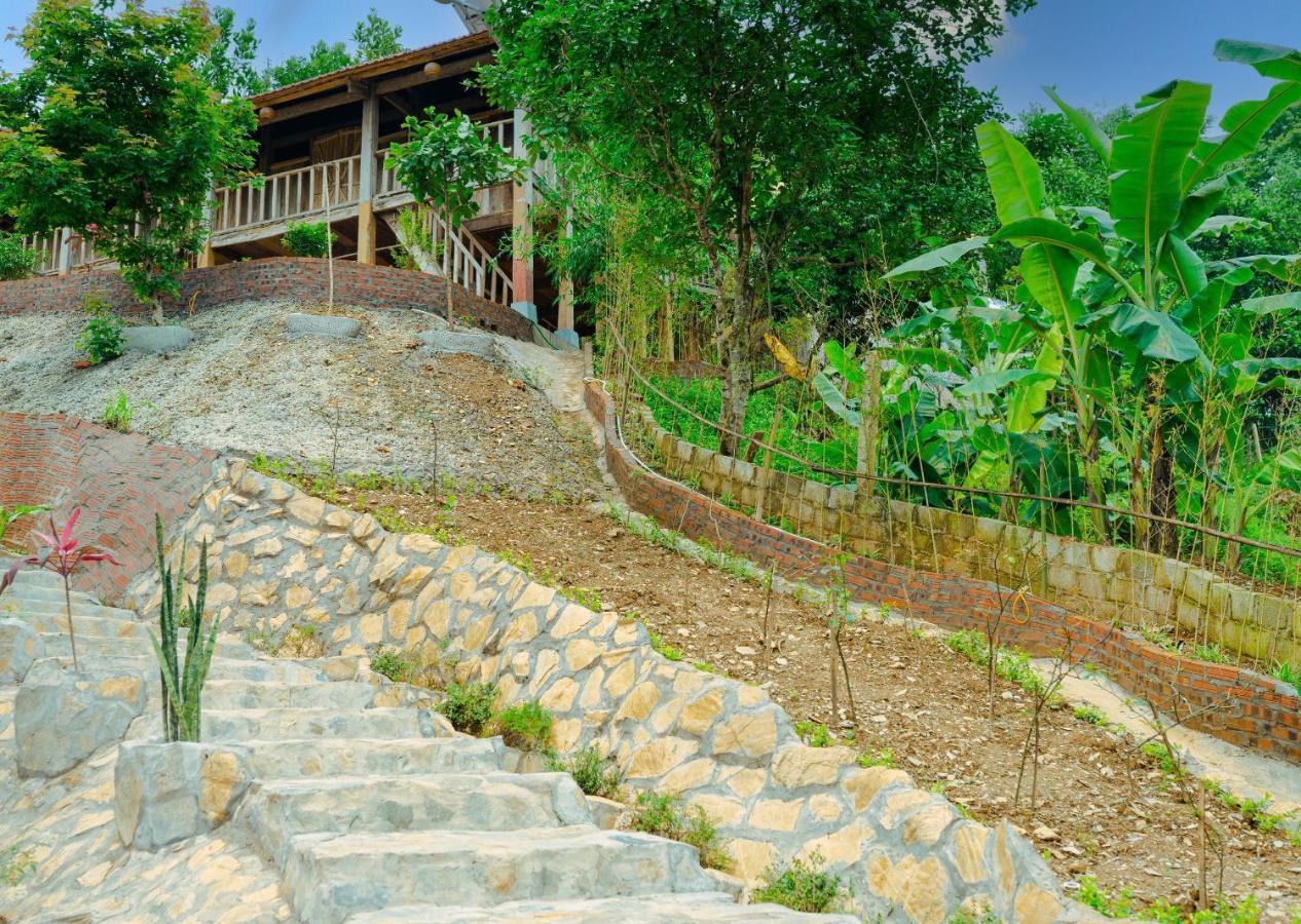 נין בין The Loli Hill Homestay מראה חיצוני תמונה